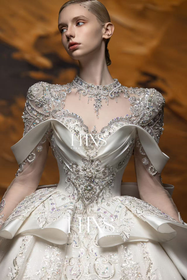 DIVINE 08 ELEGANT RUCHED COREST BODICE WEDDING DRESS