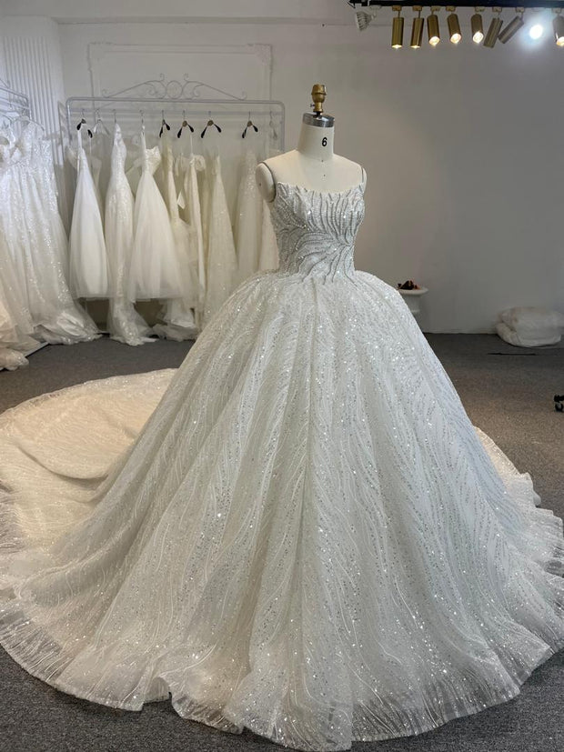 BYG24-25 STRAPLESS SEQUINS BEADING BALL GOWN WEDDING DRESS