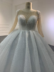 #BYG002 LUXURY V NECK FULL PEARLS BALL GOWN WITH 2 METERS