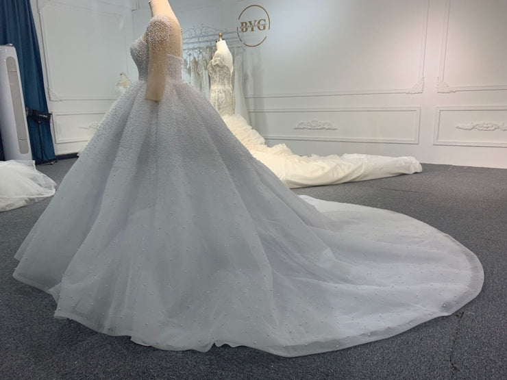 #BYG002 LUXURY V NECK FULL PEARLS BALL GOWN WITH 2 METERS