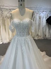 BYG502 OFF-THE-SHOULDER A LINE STYLE PAIRED WITH THE ACTIVITY SLEEVES WHICH ALLOW YOU TO CHOOSE ONE FROM TWO OPTIONS