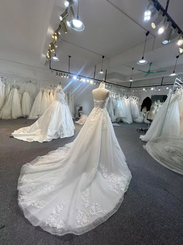 BYG503 STRAPLESS A LINE WEDDING DRESS
