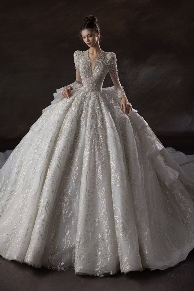 HT COLLECTION 07 LONG-SLEEVE V-NECK HEAVY BEAD LUXURY LONG-TRAIN BALLGOWN