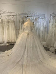 BYG25-6 A STRAPLESS WEDDING DRESS LIKE A DIAMOND GALAXY