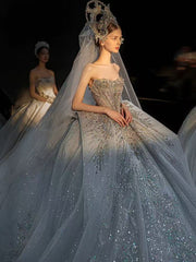 DIVINE 11 SEXY AND SOPHISTICATED  BALL GOWN (INCLUDING THE HEADPIECE)
