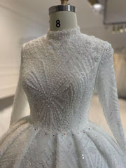 BYG25-9 A SUPER CLASSIC MUSLIM WEDDING DRESS WITH PEARL EMBROIDERY