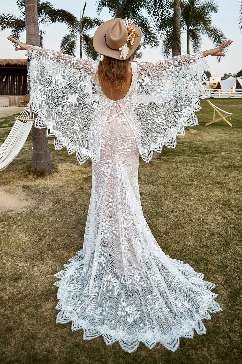 BYG-12 Deep V-neck, bat sleeves, slim fit mermaid wedding dress, high-end lace appliqués EU 50