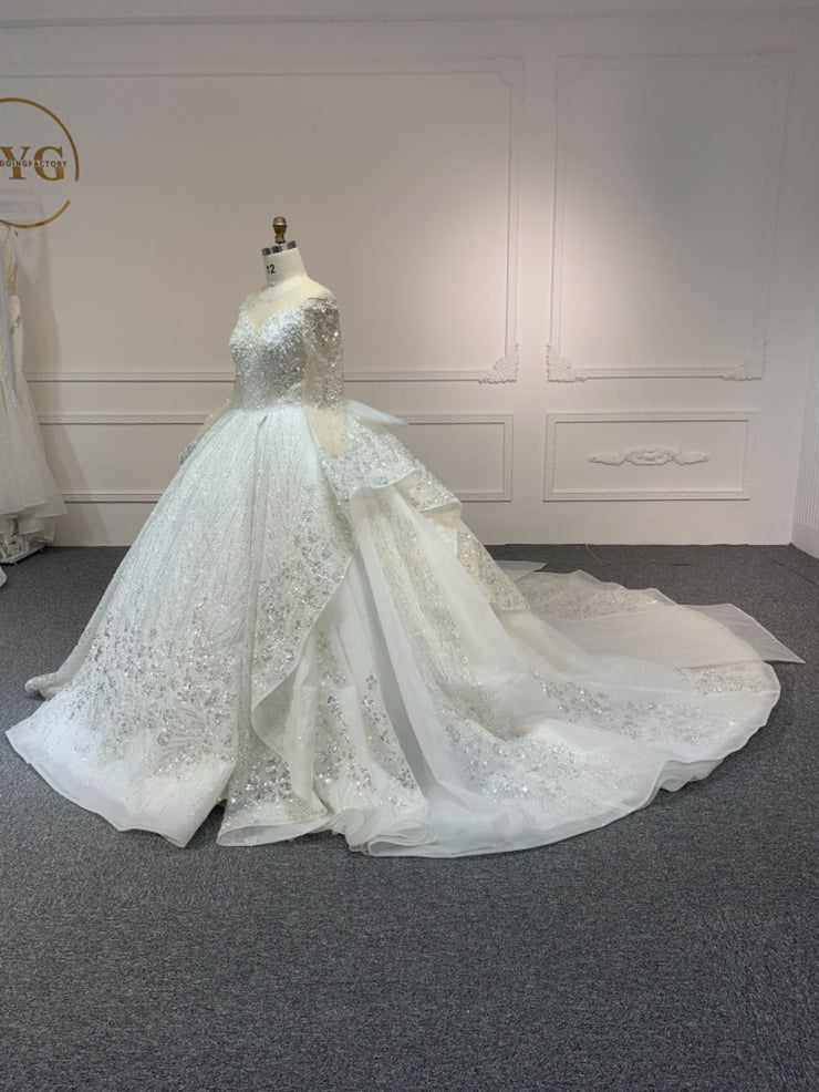 BYG23-39 Long sleeves with bow and luxurious beading Ball gown wedding dress