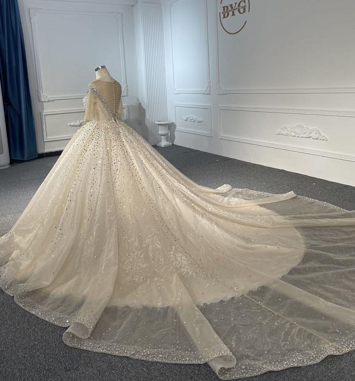 BYG24-33 HIGH-END ALL -DIAMOND BALL GOWN