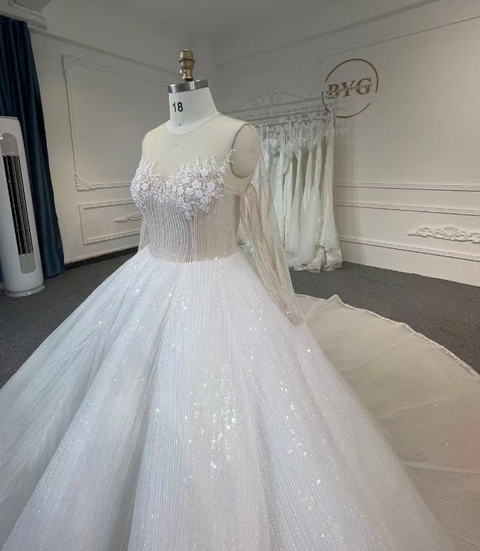 BYG24-35 SEXY AND SOPHISTICATED BALL GOWN