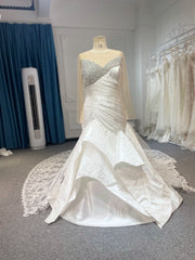 BYGM230706A Long Sleeve Luxurious Pearl Wedding Dress Mermaid Dress