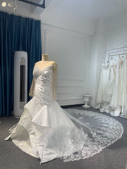 BYGM230706A Long Sleeve Luxurious Pearl Wedding Dress Mermaid Dress