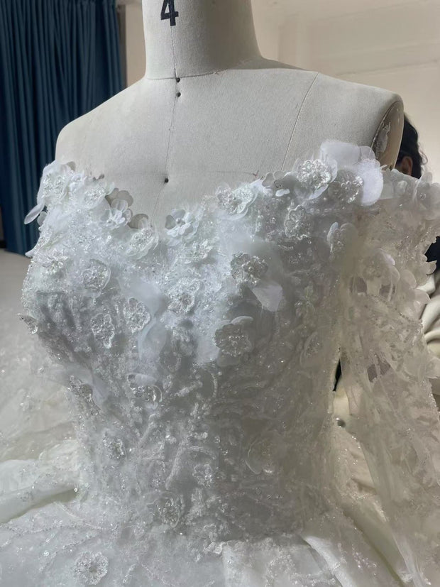 BYG25-1 STRAPLESS THREE-DIMENSIONAL EMBROIDERED BALL GOWN WEDDING DRESS