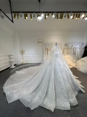 BYG25-7 A WEDDING DRESS WITH FOLDS THAT SPARKLE LIKE THE STARRY RIVER