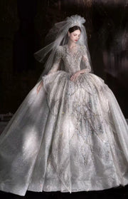 DIVINE 07 ARTFUL MOTIFS FEATURES A CATHEDRAL-LENGTH TRAIN WEDDING DRESS