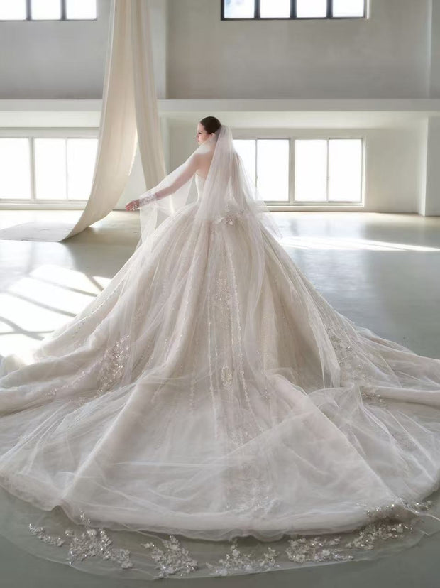 X25-86 STRAPLESS WEDDING DRESS WITH STAR - SHAPED SEQUINS