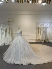 BYG25-5 A STRAPLESS BALL GOEN WITH PEARLS AND SEQUINS LIKE A WALTZ