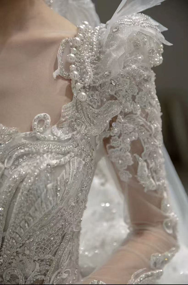DIVINE 02 EXAGGERATED REGAL WITH LAXURIOUS LAYERS OF GATHERED TULLE WEDDING DRESS