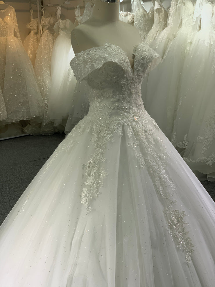 BYG elegance lace off the shoulder wedding dress