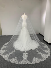 BYG sexy beautiful mermaid wedding dress with shawl