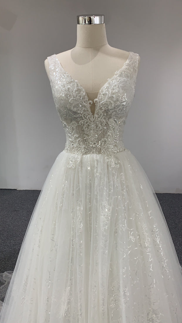 BYG stunning beautiful A line wedding dress
