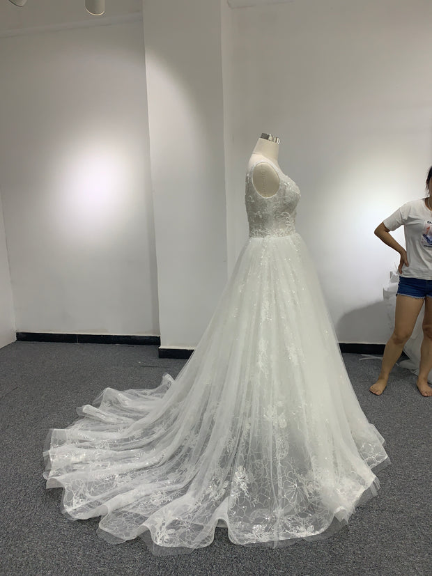 BYG stunning beautiful A line wedding dress