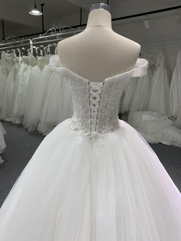 BYG luxury nice beadings wedding dress off the shoulder Ball gown wedding dress BYG Wedding Factory 