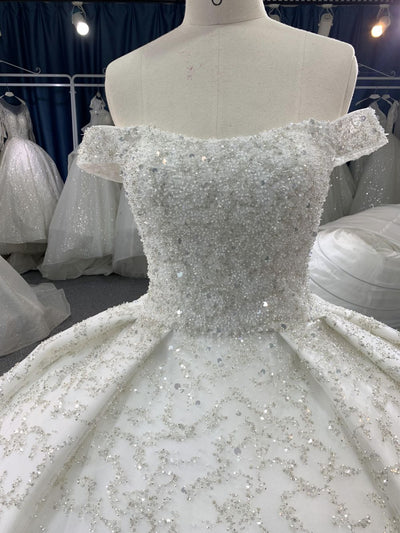 princess cut wedding dress B210# Princess cut wedding dress with open back and sweetheart neckline