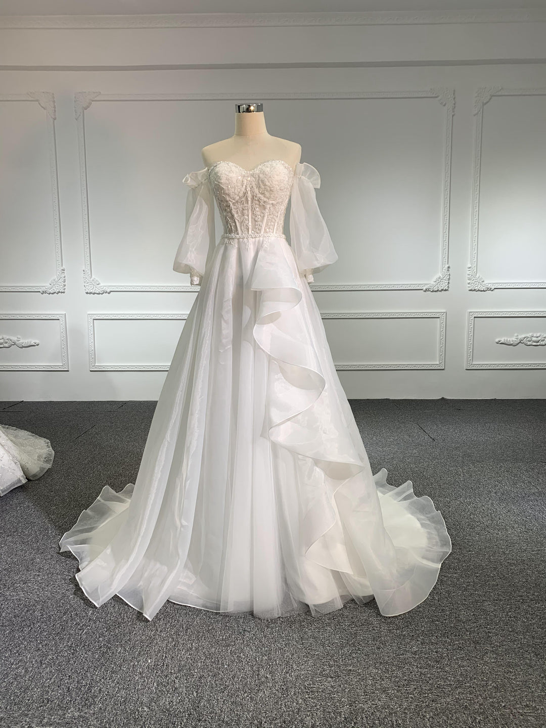 organza wedding dress with sweetheart neckline Princess Wedding Dress with Sparkle Lace Corset, Sweetheart Neckline, Off-Shoulder Sleeves, Organza Ball Gown with Train