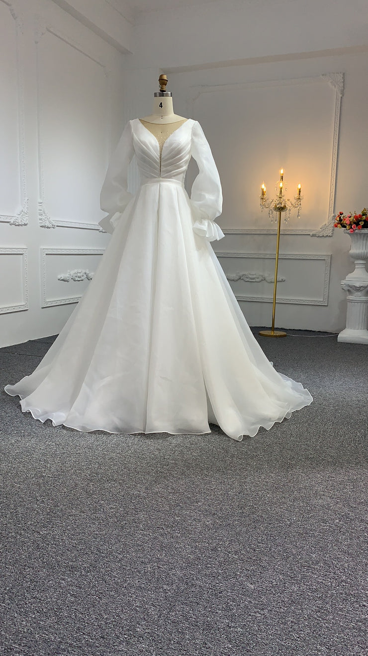 J44-Long Sleeve Organza A-line Plain Style Wedding Dress BYG Wedding Factory J44-Long Sleeve Organza A-line Plain Style Wedding Dress BYG Wedding Factory