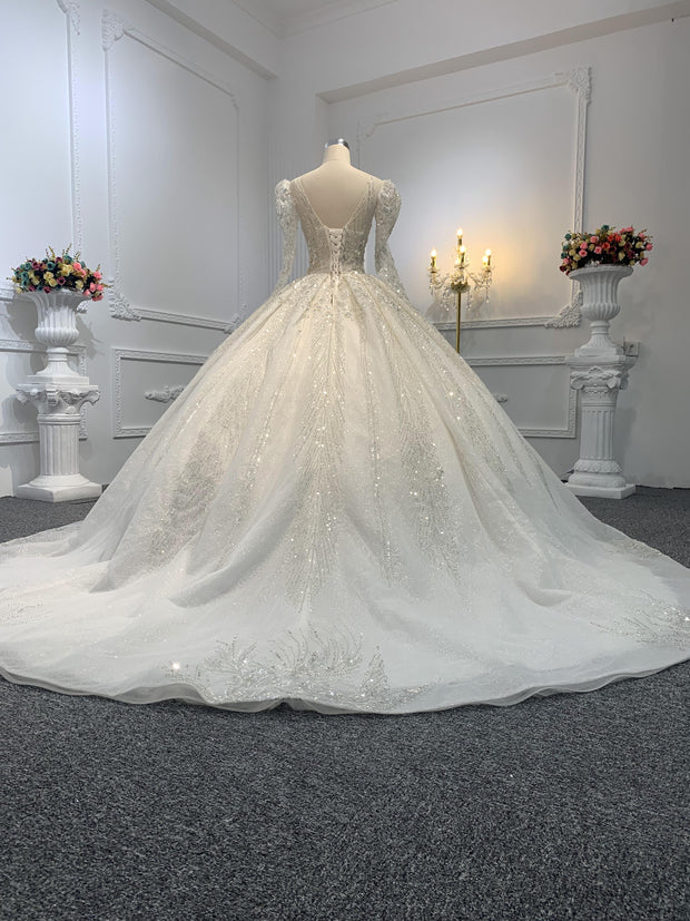 Z012-The Luxury Beading Sweetheart Neckline Long Sleeve Ball Gown
