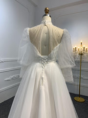 Z026- BYG Organza wedding dress with tail