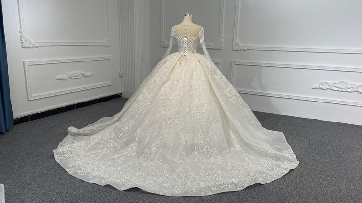 Z064- BYG Vintage Heavy Beading Lace Ivory Long Sleeve Wedding Ball Gown