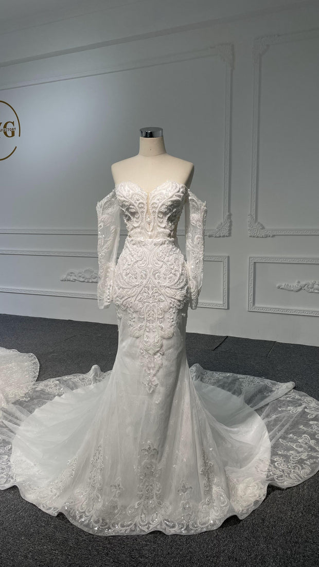 BYG-Z077-One-shoulder long-sleeved 3D lace wedding dress with large trailing tail and mermaid