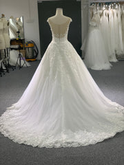 BYG sleeveless skin tulle color wedding dress