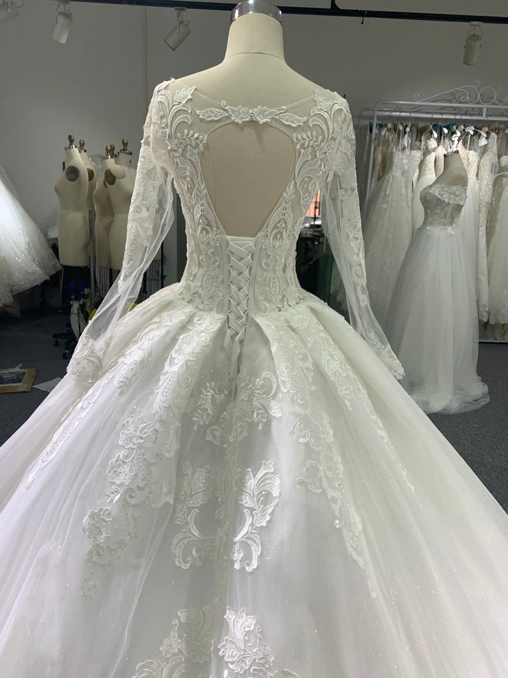 BYG 29649 beautiful lace long sleeves wedding dress