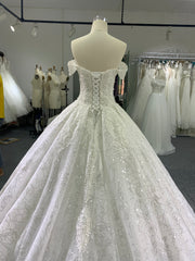 BYG thick lace off the shoulder wedding dress