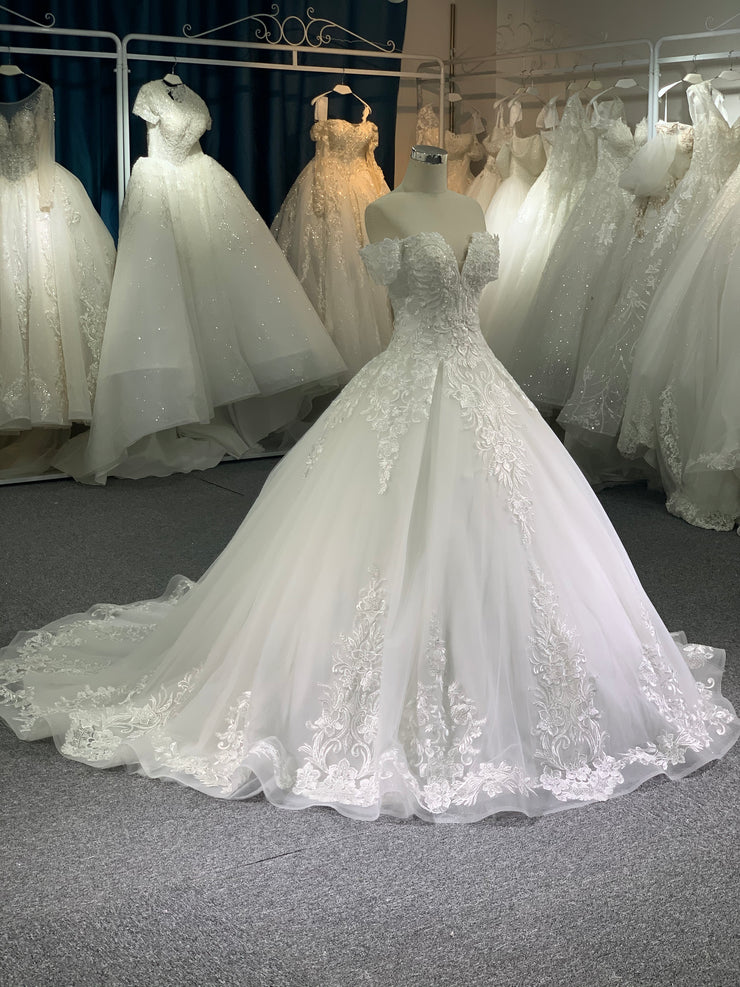29743-1# BYG thick lace off the shoulder A line wedding dress BYG Wedding Factory 29743-1# BYG thick lace off the shoulder A line wedding dress BYG Wedding Factory